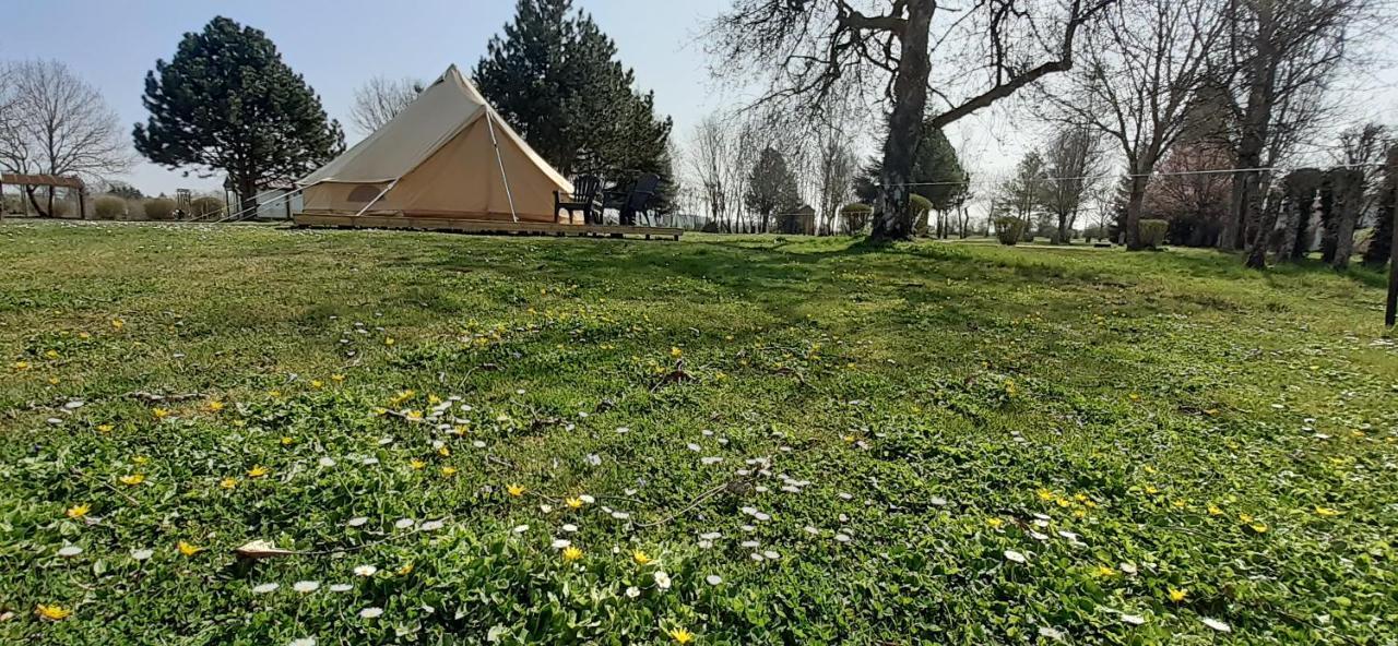 Tente Bell au camping Hautoreille Bannes  Exterior foto