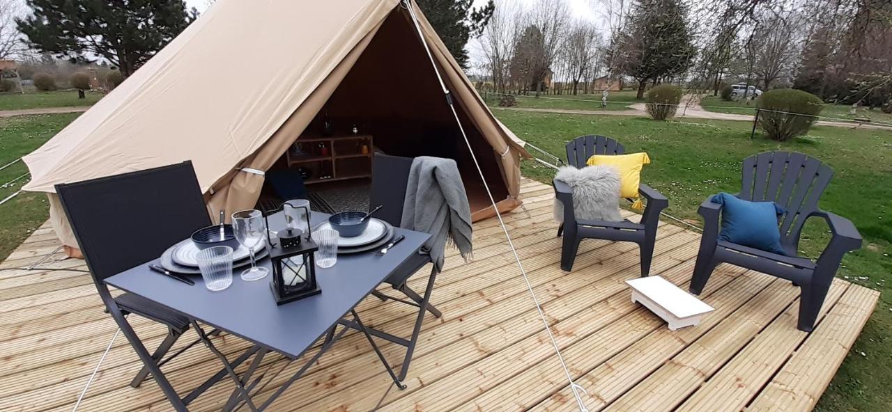 Tente Bell au camping Hautoreille Bannes  Exterior foto